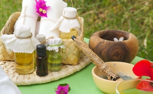 Öljyt hiustenhoitoon