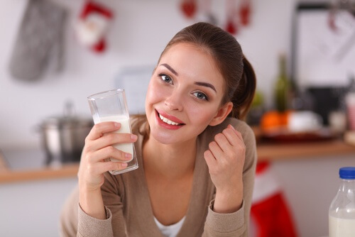 woman-drinking