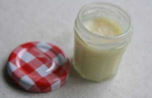 How Can I Make a Natural Deodorant?