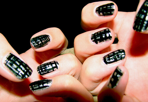prevent nails from breaking