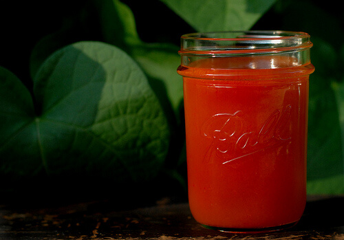 tomato-juice-postbear heavy sweating