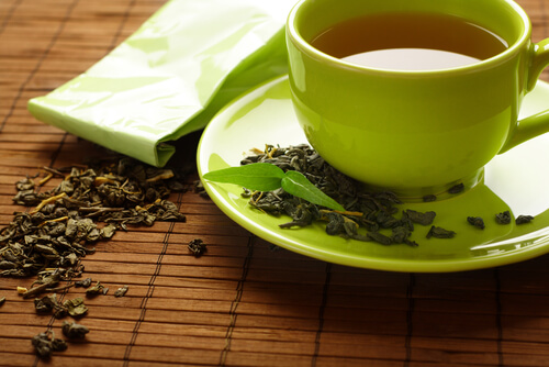 Drinking green tea may help avoid fluid retention