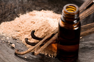 Learn How to Make Natural Vanilla Perfume