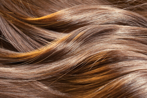 Use egg masks to beautify your hair