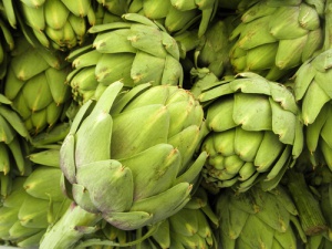 10 Reasons to Eat Artichoke