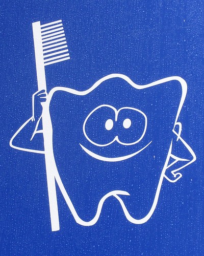 Brush your teeth along with these natural remedies for bleeding gums
