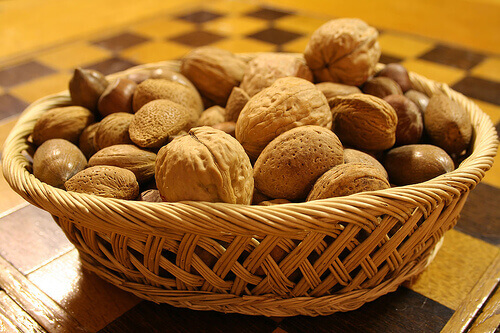 Walnuts are one of the anti-depressant foods you can eat