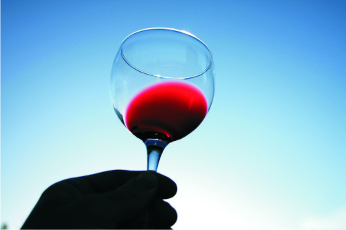 Red wine is one of the best natural drinks for women