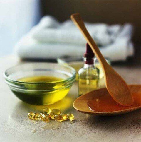 Vitamin E for making a homemade nail hardener