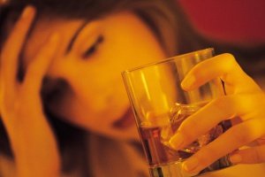 Woman drinking alcohol tired how to strengthen your immune system