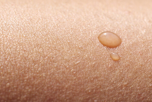 Healthy skin due to a cold shower