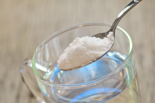 Baking soda and lemon juice