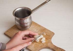 Cutting Onions: 13 Ways to Stop Crying!