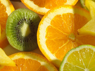 Oranges and kiwis to help eliminate excessive mucus