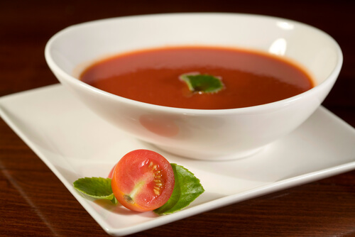 ALT TITLE tomato-soup