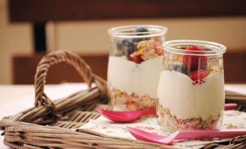 A breakfast of yogurt and fruit