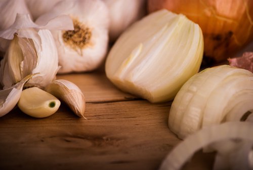 10 Natural Antibiotics that Don't Require a Prescription