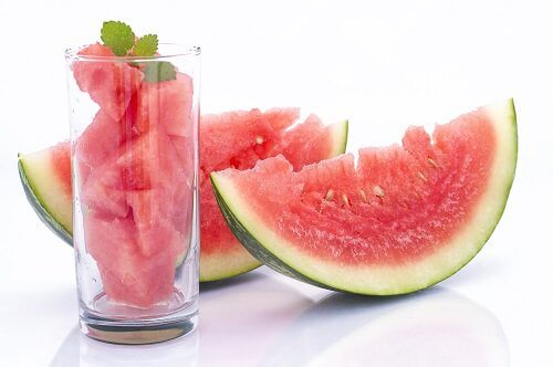 Slices and cubes of watermelon