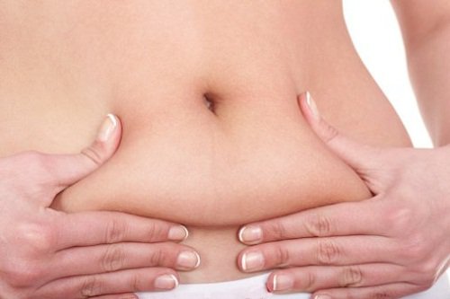 Eliminating belly fat is one of the benefits of apple cider vinegar