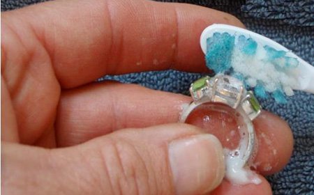 4 jewelry cleaner