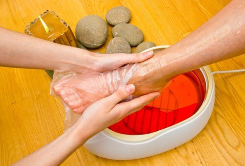 Cracked Heels 4 parafin treatment