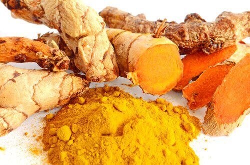 Turmeric root and powdered turmeric
