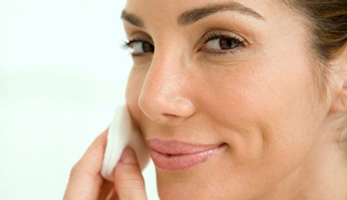 Treatment to close skin pores