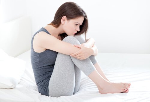 Chamomile and Parsley Remedy for an Absence of Menstruation