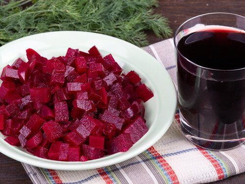 1 beet juice Detox Your Liver and Cleanse the Bloodstream with Beets