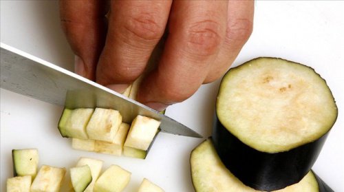 chopping-eggplant Eggplant Benefits
