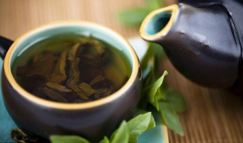 Healing Cleanse with Green Tea, Lemon and Stevia