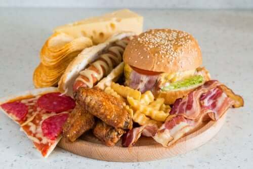 A picture of junk food.