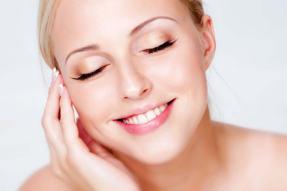 Lemon juice improves your skin.