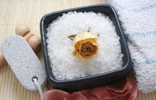 Sea salt to treat cold sores naturally