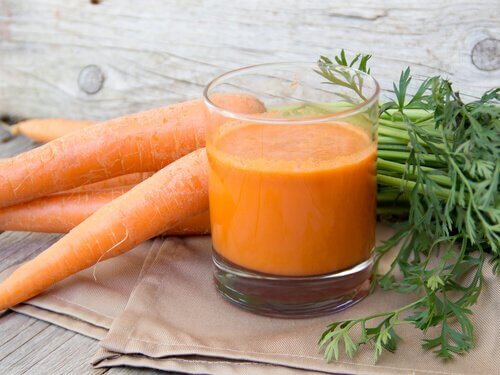 Parsley, Carrot and Orange Juice for Weight Loss