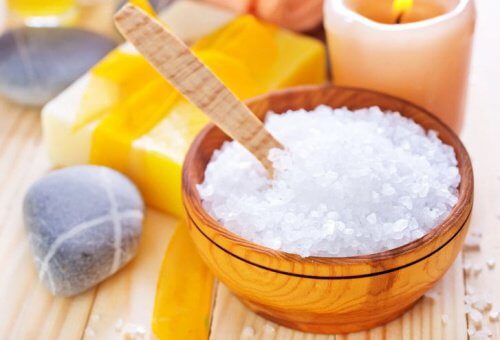 There are many benefits of sea salt for cellulite just try some