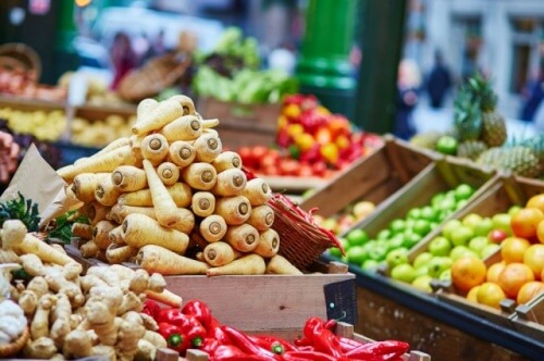 France Bans Food Waste in Supermarkets