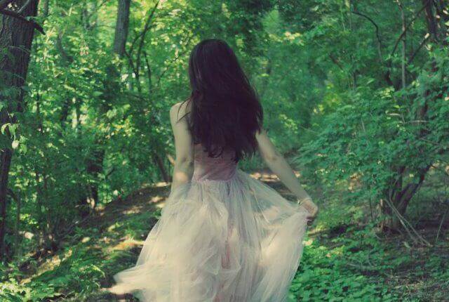 woman-forest