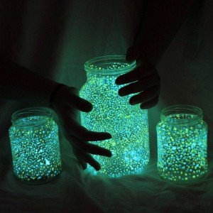Make Lighted Jars to Decorate Your Room