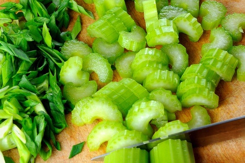 nutritional properties of celery tea