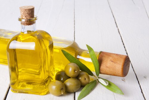 jar of olive oil