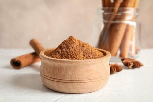 A bowl of ground cinnamon.