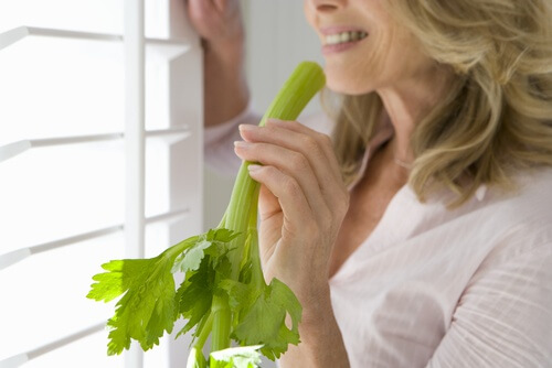 weight loss benefits of celery tea