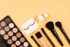 12 Makeup Tricks for a More Expressive Look