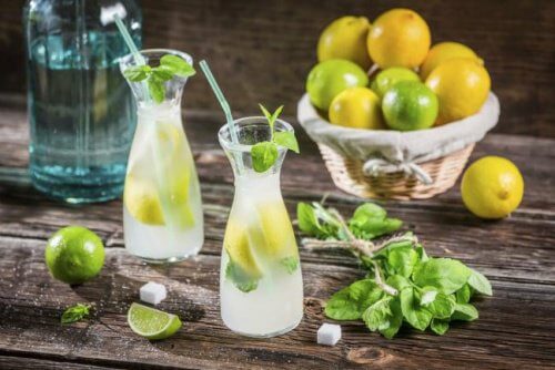 3 Morning Beverages for a Flat Belly: Delicious!