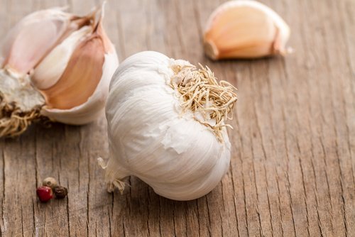 Garlic is a powerful antioxidant and anti inflammatory food