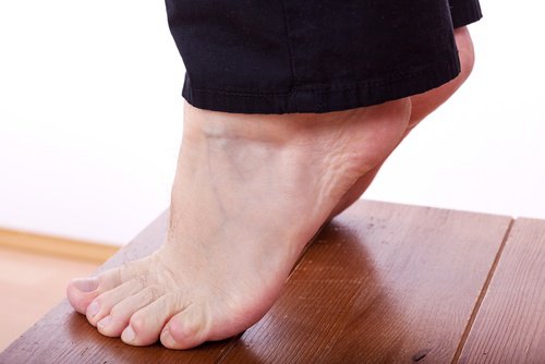 Fersenheben gegen schlaffe Beine