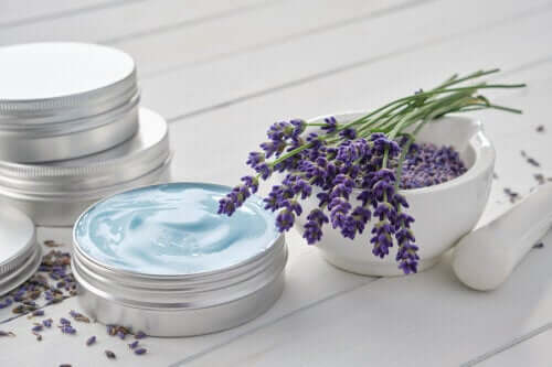 A Homemade Anti-Wrinkle Cream