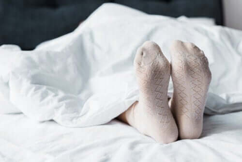 Is it Good to Sleep with Socks On?