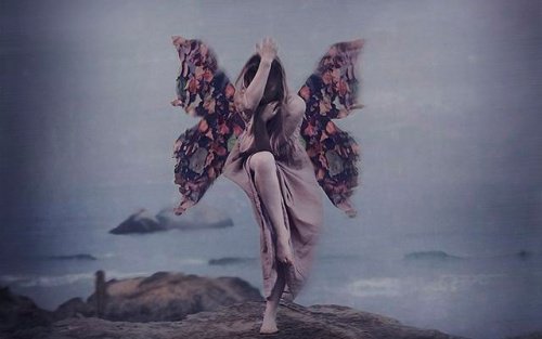 3-woman-with-butterfly-wings